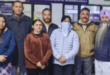 Photo of विजिलेंस ब्यूरो इन एक्शन मोड, कर्मचारी 4000 रुपए रिश्वत लेते रंगे हाथ गिरफ्तार, डिटेल में पढ़ें