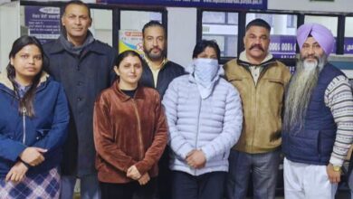 Photo of विजिलेंस ब्यूरो इन एक्शन मोड, कर्मचारी 4000 रुपए रिश्वत लेते रंगे हाथ गिरफ्तार, डिटेल में पढ़ें