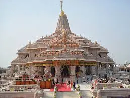 Photo of अयोध्या राम मंदिर परिसर में नमाज पढ़ने की कोशिश, युवक हिरासत में