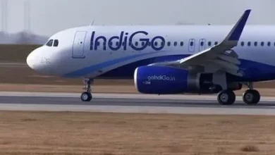 Photo of दिल्ली से बागडोगरा जा रहे विमान को बम से उड़ाने की धमकी, लखनऊ एयरपोर्ट पर हुई इमरजेंसी लैंडिंग