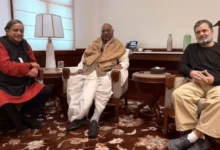 Photo of शशि थरूर ने राहुल और खरगे से मुलाकात के बाद जताई संतुष्टि, पार्टी में सभी मुद्दे सुलझाने का किया आश्वासन