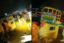 Photo of भोपाल के बेरसिया में भीषण सड़क हादसा, ट्रक-पिकअप टक्कर में 5 की मौत, कई घायल