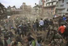 Photo of एक बार फिर नेपाल में विरोध प्रदर्शन, पुलिस पर भी पथराव, सील की गई भारत-नेपाल सीमा