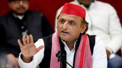 Photo of अखिलेश यादव ने माघ मेले में मूर्ति न लगने पर सरकार पर साधा निशाना, ब्राह्मण विधायकों की बैठक और चुनाव आयोग पर भी उठाए सवाल