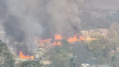 Photo of मणिपुर में फिर भड़की हिंसा, 5 दिनों के लिए इंटरनेट बंद, इलाके की निगरानी में सुरक्षाबल तैनात