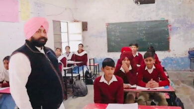 Photo of शिक्षा मंत्री हरजोत सिंह बैंस द्वारा मोहाली के सरकारी स्कूल का आकस्मिक दौरा, स्कूल की नुहार बदलने के दिए आदेश