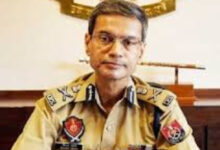 Photo of ‘गैंगस्टरां ते वार’ का 13वां दिन: पंजाब पुलिस ने 767 जगहों पर की छापेमारी, 148 लोग 4 हथियारों समेत काबू