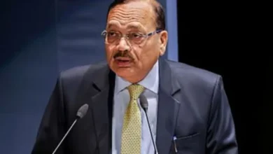 Photo of NCERT में ‘न्यायपालिका पर भ्रष्टाचार’ चैप्टर पर SC की लताड़, कहा- न्यायपालिका को बदनाम नहीं करने दूंगा