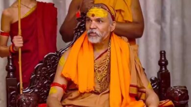 Photo of Child Abuse Case : स्वामी अविमुक्तेश्वरानंद की बढ़ी मुश्किलें, दुष्कर्म मामले में लटकी गिरफ्तारी की तलवार