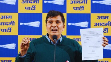 Photo of रेखा गुप्ता सरकार और प्राइवेट स्कूल लॉबी ने मिलकर कोर्ट में ड्रामा किया और सरकार ने सरेंडर कर दिया- सौरभ भारद्वाज