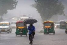 Photo of मौसम ने बदली करवट! दिल्ली में बढ़ेगा पारा, दक्षिण भारत में भारी बारिश का अलर्ट