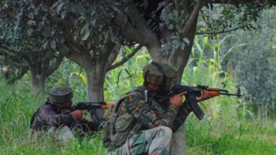 Photo of Jammu Kashmir में सुरक्षाबलों को बड़ी सफलता, जैश के दो आतंकवादी ढेर, सर्च ऑपरेशन जारी