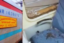 Photo of दिल्ली से ऊना जा रही जनशताब्दी एक्सप्रेस पर पथराव, शीशे टूटे, यात्रियों में दहशत