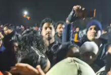 Photo of JNU में वामपंथी छात्र संगठनों और अखिल भारतीय विद्यार्थी परिषद के बीच हिंसक झड़प, कई छात्र घायल