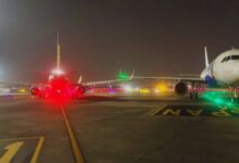 Photo of Mumbai Airport Incident : मुंबई एयरपोर्ट पर बड़ा हादसा टला, Air India और IndiGo के विंग टकराए