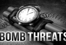 Photo of गुजरात में 30 से अधिक स्कूलों में बम से उड़ाने की धमकी, पुलिस और डॉग स्क्वाड टीमें एक्टिव