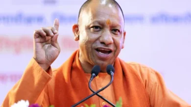 Photo of होली से पहले यूपी सरकार ने कर्मचारियों को दिया तोहफा, फरवरी का वेतन 28 फरवरी को मिलेगा