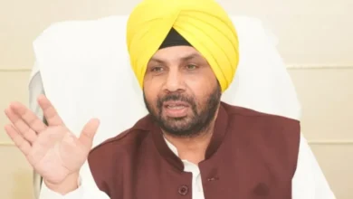 Photo of लोक निर्माण मंत्री हरभजन सिंह ETO ने सड़क परियोजनाओं की समीक्षा, बरसात से पहले पूरा करने के दिए निर्देश