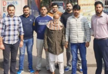 Photo of दिल्ली में बंद कार में मिले तीन शवों का आरोपी तांत्रिक गिरफ्तार, धनवर्षा का लालच देकर अपने मंसूबे को दिया अंजाम
