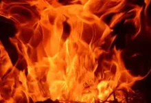 Photo of तीन मंजिला मकान में लगी भीषण आग, एक ही परिवार के 6 लोगों की दर्दनाक मौत, 2 की हालत गंभीर