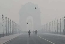 Photo of जाते-जाते फिर लौटी सर्दी : दिल्ली में बढ़ी ठिठुरन, कोहरे से थमी रफ्तार, IMD ने जारी किया येलो अलर्ट