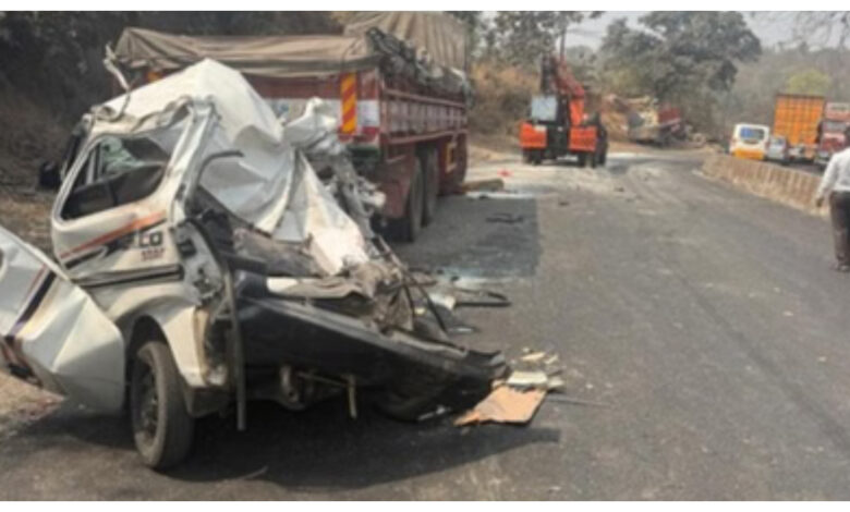 Valsad Road Accident :