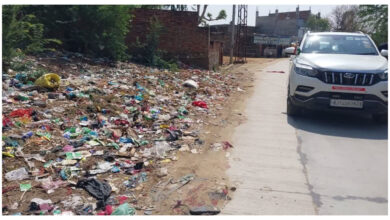 Photo of सीकर में मंत्री मदन दिलावर का औचक निरीक्षण, गंदगी पर सख्त रुख- अधिकारियों की लगाई क्लास