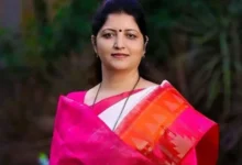 Photo of रूपाली चाकणकर ने NCP महिला विंग अध्यक्ष पद से दिया इस्तीफा, अशोक खरात मामले में बढ़ा विवाद