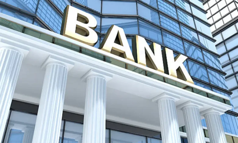 Bank open till March 31 :