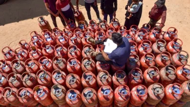 Photo of ईरान संकट के बीच सरकार का बड़ा फैसला, PNG कनेक्शन वालों को सरेंडर करना होगा LPG कनेक्शन