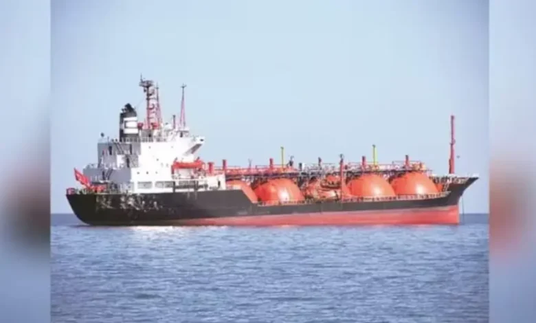 Crude Oil Tanker