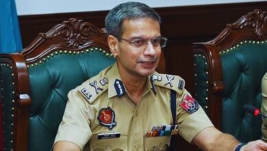 Photo of गैंगस्टरों पर वार का 41वां दिन, पंजाब पुलिस की 409 स्थानों पर छापेमारी, 132 गिरफ्तार