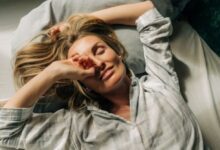 Photo of सुबह-सुबह आंखों के आस-पास सूजन, केवल नींद की कमी नहीं, किडनी रोग का हो सकता है भी संकेत