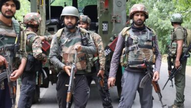 Photo of जम्मू-कश्मीर में काउंटर इंटेलिजेंस की बड़ी कार्रवाई, श्रीनगर-शोपियां समेत 10 ठिकानों पर छापेमारी