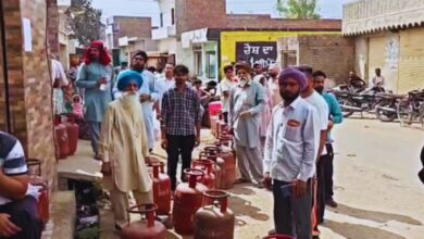Photo of ईरान-अमेरिका-इज़राइल युद्ध से होर्मुज़ जलडमरूमध्य मार्ग बंद, बड़े पैमाने पर LPG व तेल की कमी