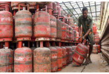 Photo of वैश्विक ऊर्जा संकट में सरकार का कदम: राज्यों को 70% LPG आवंटन बढ़ाने के निर्देश