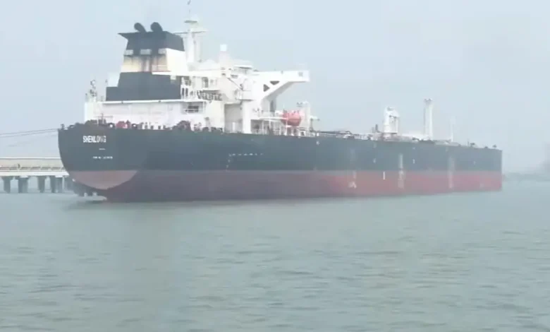 Oil Tanker Reach Mumbai