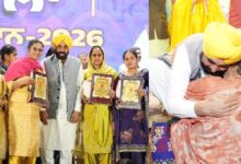 Photo of घर चलाने वाली महिलाओं को अब देश चलाना चाहिए- मुख्यमंत्री भगवंत सिंह मान