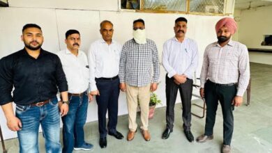 Photo of विजिलेंस ब्यूरो ने ASI को 8,000 रुपये रिश्वत लेते रंगे हाथों किया गिरफ्तार