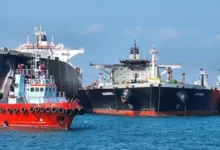 Photo of अमेरिका ने ईरानी तेल की खरीद-बिक्रि पर दी 30 दिन की छूट, वैश्विक ऊर्जा आपूर्ति को राहत