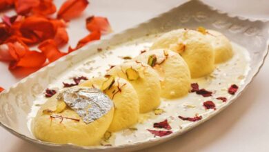 Photo of ‘रसमलाई’ नहीं अब बोलिए ‘दूध वाले कबाब’, मासूम लड़की के जवाब ने लोगों का जीता दिल