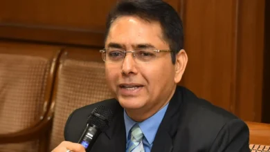 Photo of अमन अरोड़ा ने की बच्चों की सुरक्षा के लिए आयु-आधारित सोशल मीडिया उपयोग नियम बनाने की वकालत