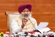 Photo of पंजाब में AAP सरकार के कार्यकाल में राजस्व वृद्धि 86% पार, कर्ज अनुपात घटा, मंत्री चीमा ने दी पूरी जानकारी