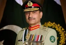 Photo of ‘अगर बहुत प्यार है तो ईरान चले जाओ’ कहकर विवादों में घिरे पाक सेना प्रमुख आसिम मुनीर