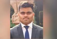 Photo of सीतापुर के रजत कुमार शुक्ल बने वाणिज्य कर अधिकारी, पिता करते हैं चौकीदारी