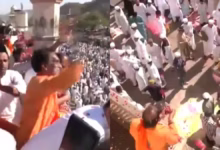 Photo of जयपुर में ईद-उल-फितर पर हिंदू-मुस्लिम एकता की अनूठी मिसाल, पुष्प वर्षा से बढ़ा भाईचारा