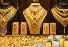 Photo of सोना 1.53 लाख से नीचे, चांदी 1300 रुपये सस्ती- मजबूत सालाना रिटर्न के बाद अब क्या रहेगा आगे का रुख?