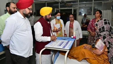 Photo of CM भगवंत सिंह मान ने बठिंडा के एडवांस्ड कैंसर इंस्टीट्यूट का अचानक दौरा कर सुविधाओं और मरीजों की देखभाल का लिया जायजा