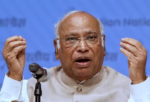 Photo of मल्लिकार्जुन खरगे ने गुजरातवासियों से मांगी माफी, विवादित बयान पर जताया खेद