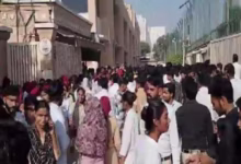 Photo of नोएडा से फरीदाबाद तक फैला कर्मचारी आंदोलन: वेतन वृद्धि को लेकर उग्र प्रदर्शन, कई जगह तोड़फोड़ और हड़ताल